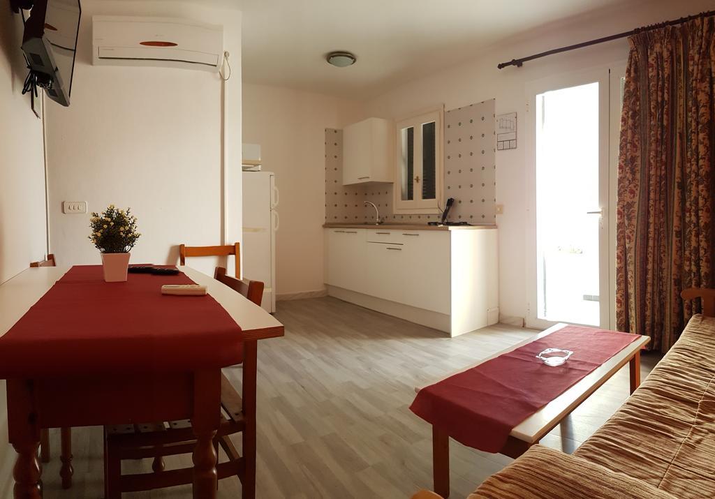 Apartaments California Cala'N Blanes  Zewnętrze zdjęcie