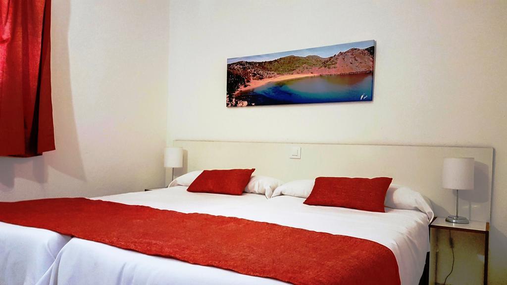 Apartaments California Cala'N Blanes  Zewnętrze zdjęcie