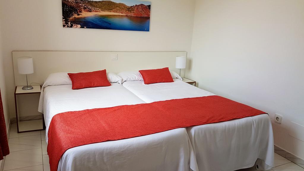 Apartaments California Cala'N Blanes  Zewnętrze zdjęcie